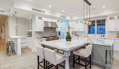 Home Design Trends: Luxurious Contemporary Kitchens