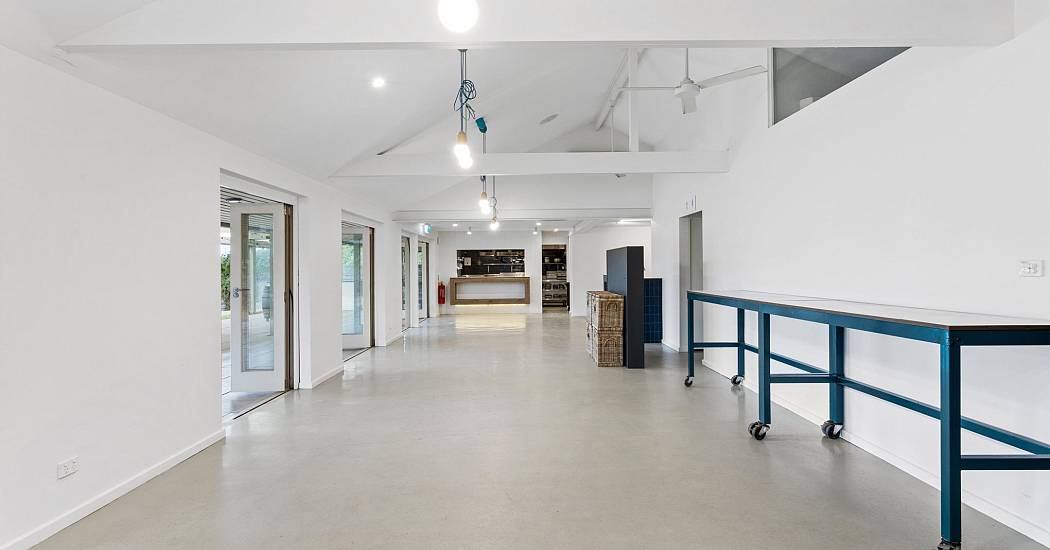 37_Shoreham_Rd_006-min.jpg