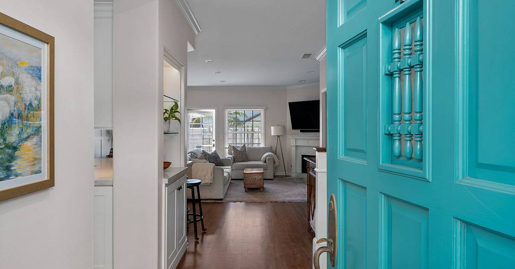 1121 Princeton Street 4-4.jpg