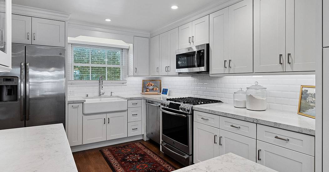 1121 Princeton Street 4-18.jpg
