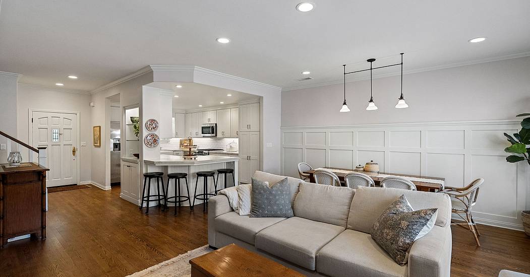 1121 Princeton Street 4-12.jpg