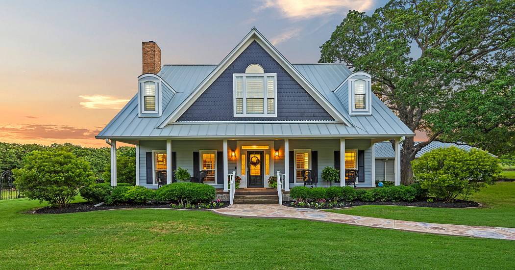 1-web-or-mls-560-e-jernigan-rd 2.jpg