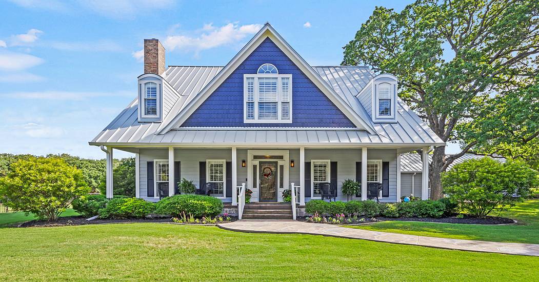 1-web-or-mls-560-e-jernigan-rd.jpg