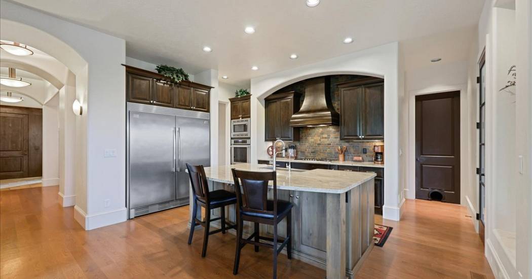 28-1480 N Colline Bello Way-Final-28.jpg
