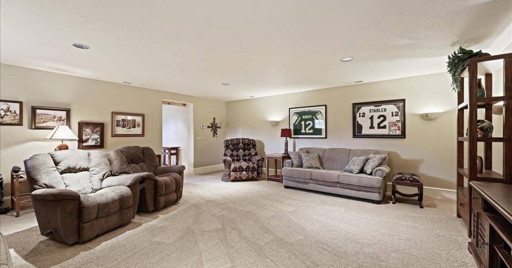 49-1480 N Colline Bello Way-Final-49.jpg
