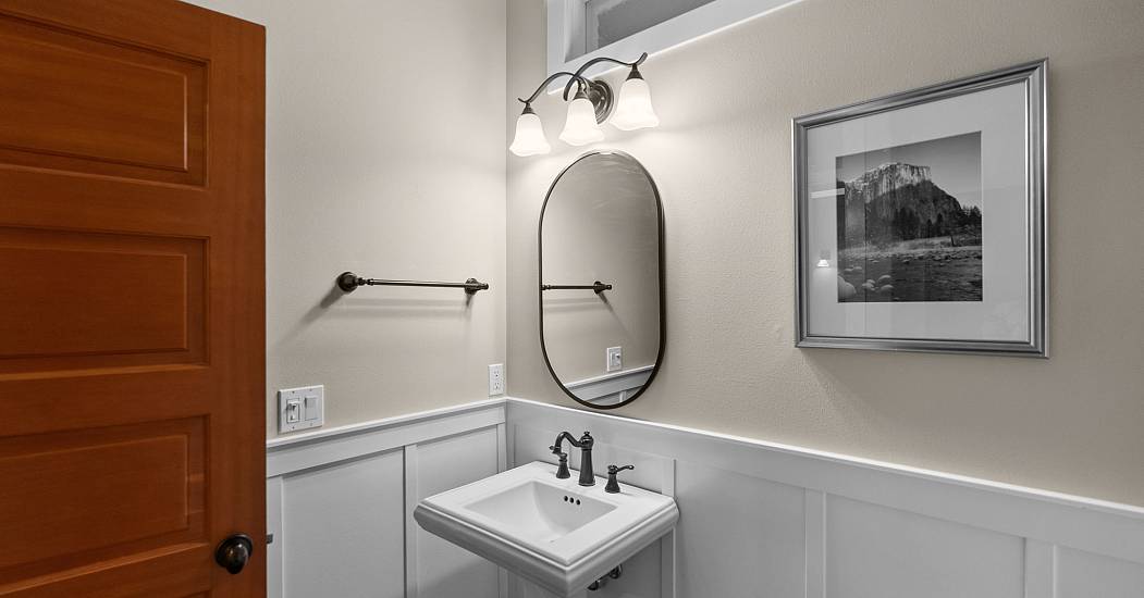 35-web-or-mls-J2G09505.jpg