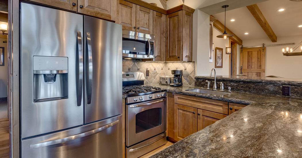 009-024-Kitchen-1500x1000.jpg