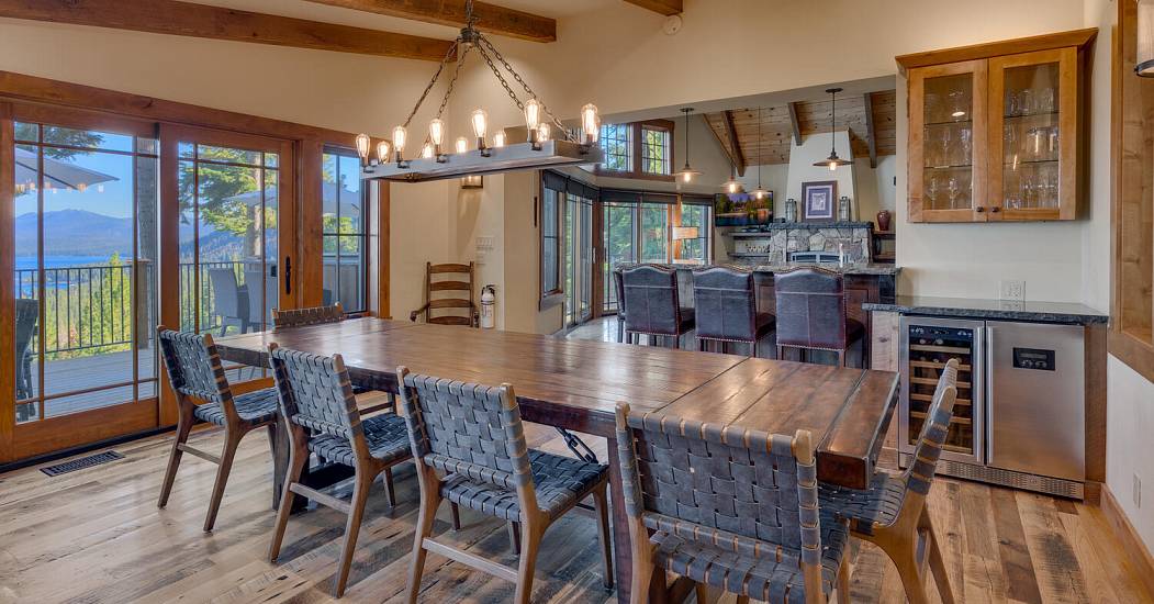 011-017-Dining Room-1500x1000.jpg