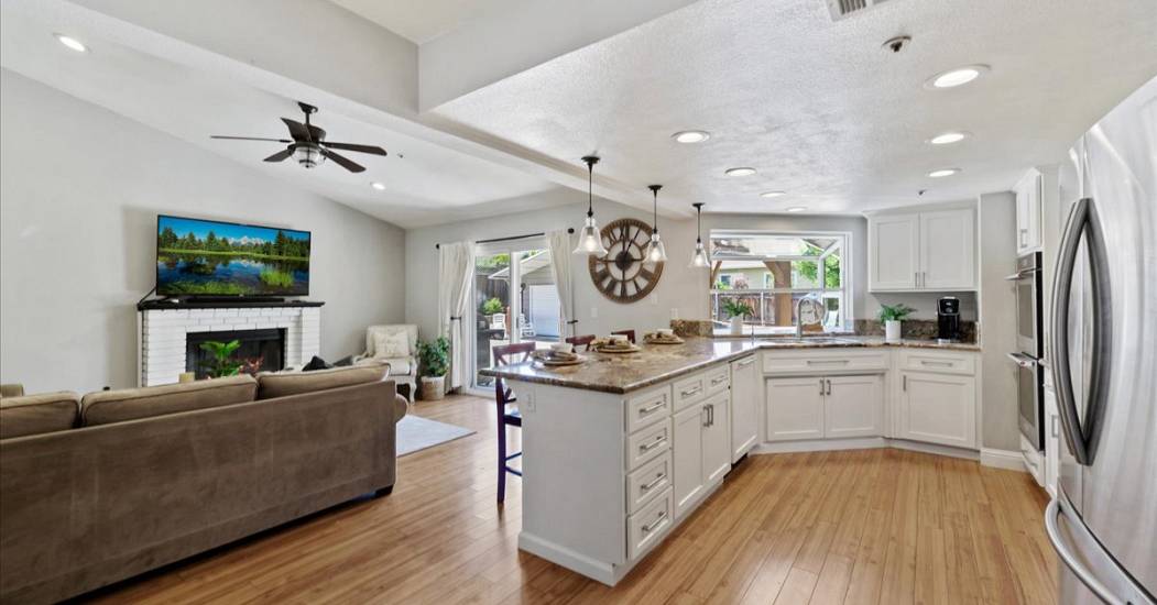 10-Kitchen to Family Room.jpg