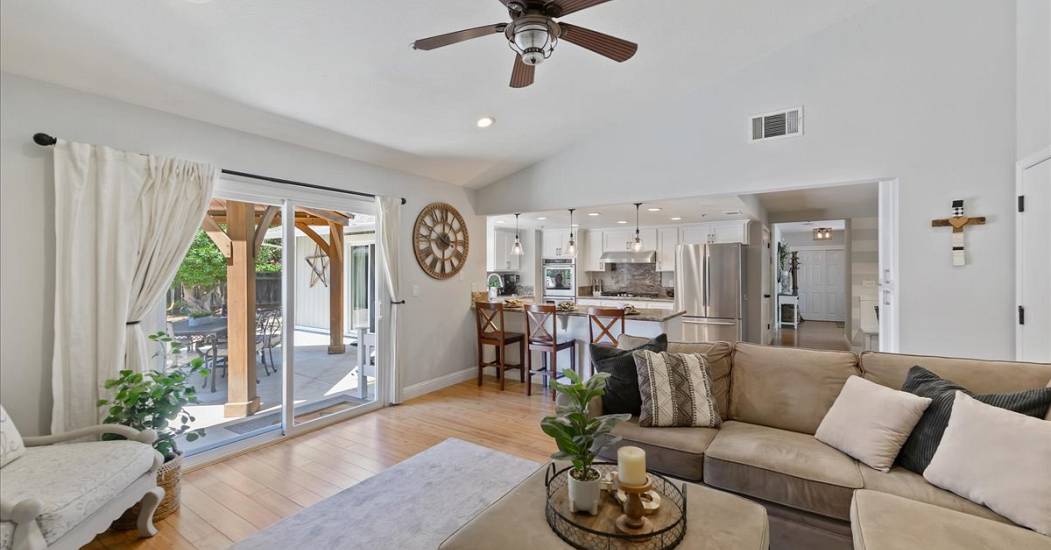 16-Family Room to Kitchen.jpg