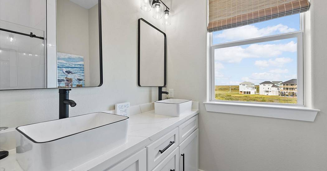 11-25935 Bay Breeze Dr-93.jpg