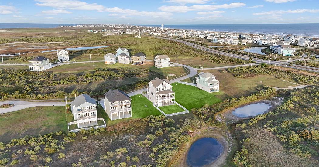 27-25935 Bay Breeze Dr-150.jpg