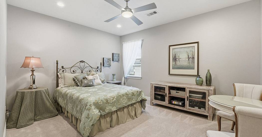16-438 Amanda Cir-84.jpg