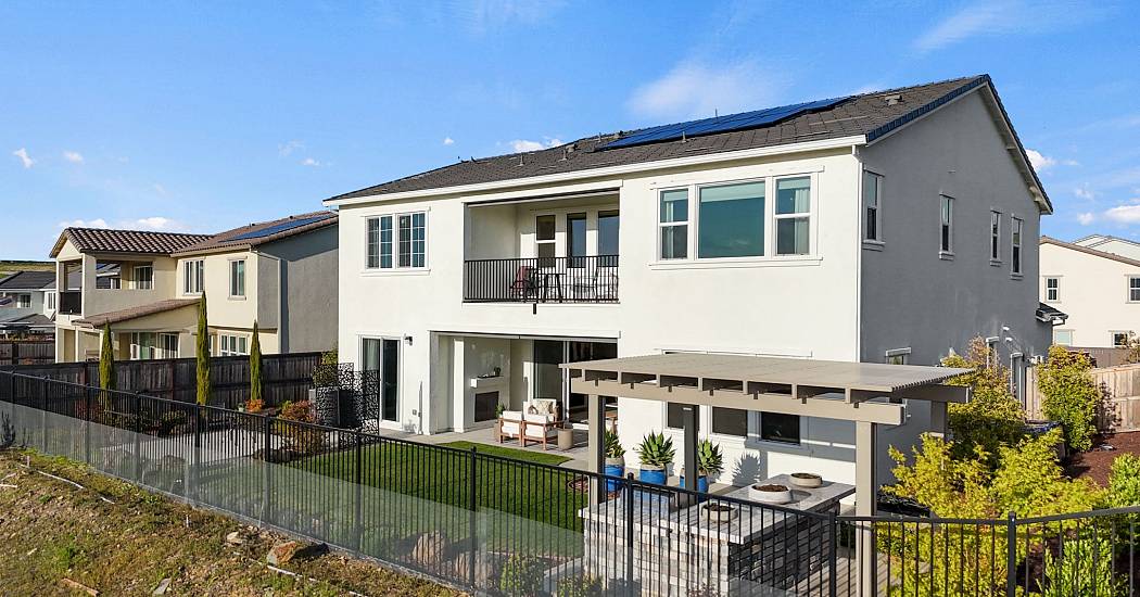 3363 Loggerhead Circle-85.jpg
