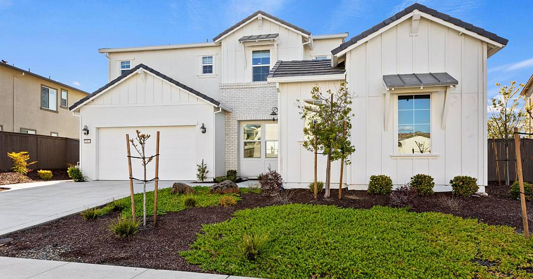 3363 Loggerhead Circle-4.jpg