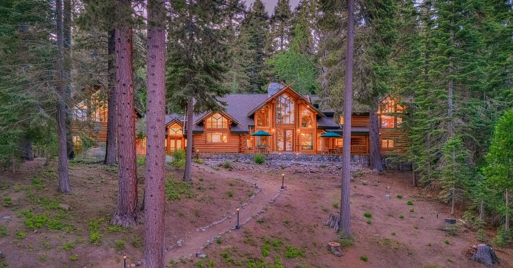 1350 W Lake Blvd Tahoe City CA-large-095-080-Back Exterior-1500x1000-72dpi.jpg