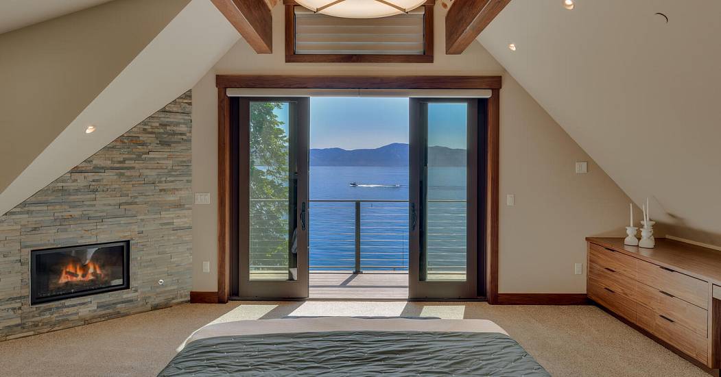 4250 N Lake Blvd Carnelian Bay-large-026-087-Primary Bedroom Ensuite-1500x1000-72dpi.jpg