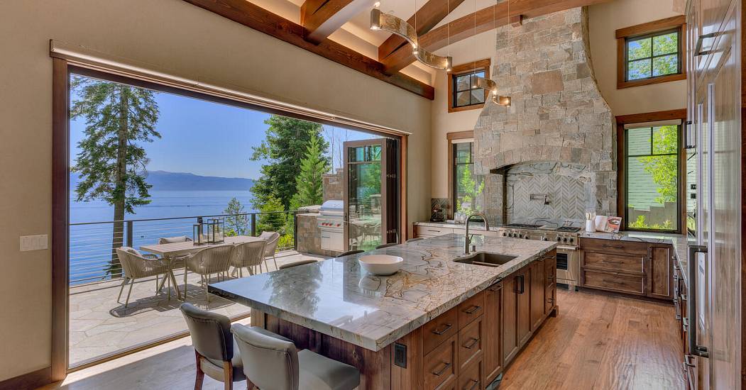 4250 N Lake Blvd Carnelian Bay-large-015-067-Kitchen-1500x1000-72dpi.jpg