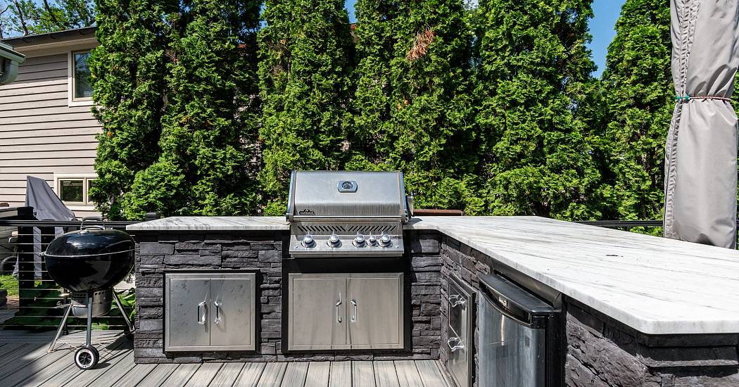 2025_44_burrows_rd_ss_mls-030.jpg