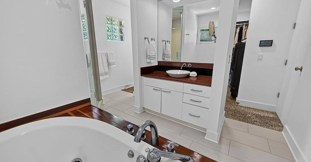 2026_4162_veith_ave_ss_mls-68.jpg