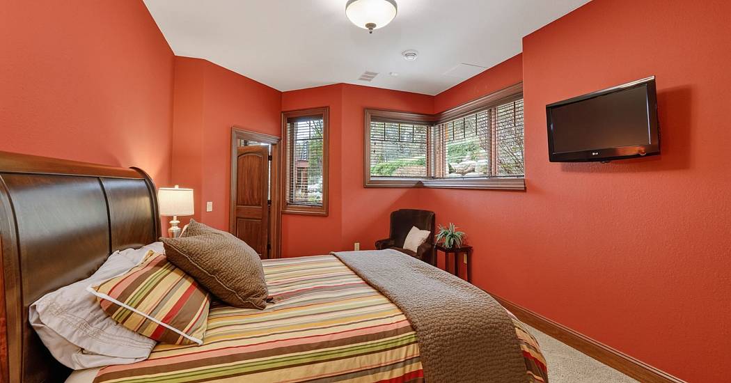 2026_W12295_reynolds_rd_int_mls-71.jpg