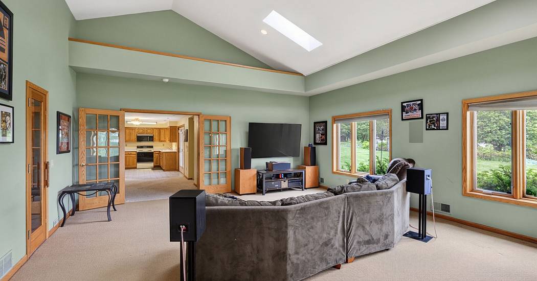 2026_3576_timber_ln_mh_mls-49.jpg