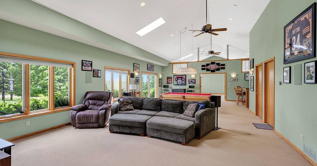 2026_3576_timber_ln_mh_mls-50.jpg