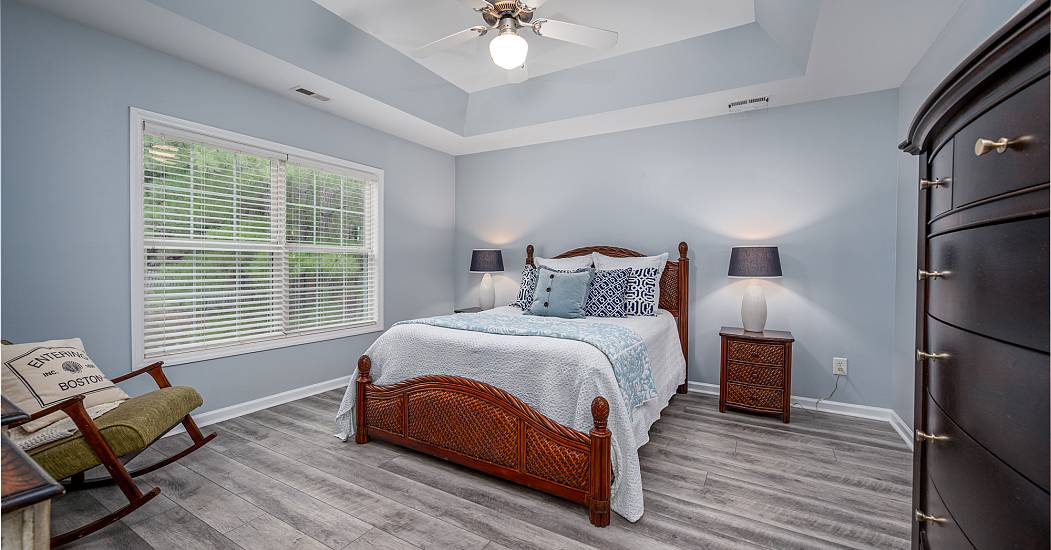 908WoodsidePark-24.jpg