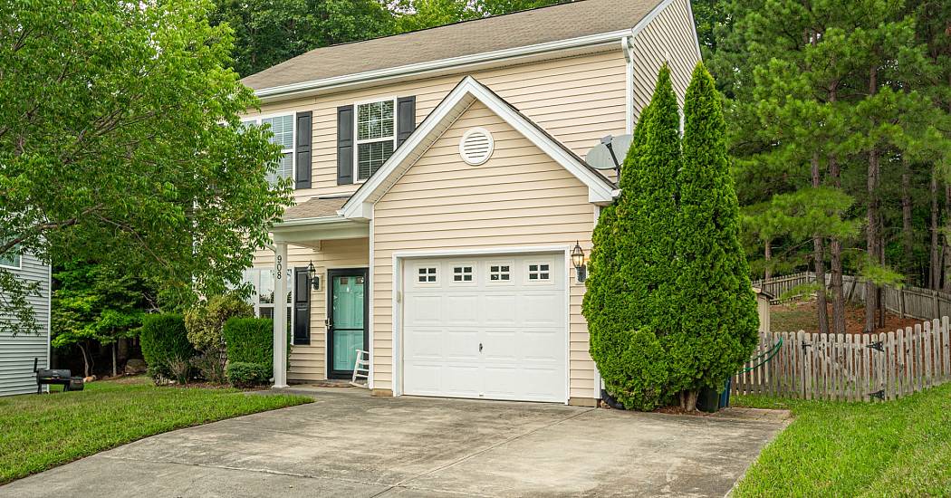 908WoodsidePark-2.jpg