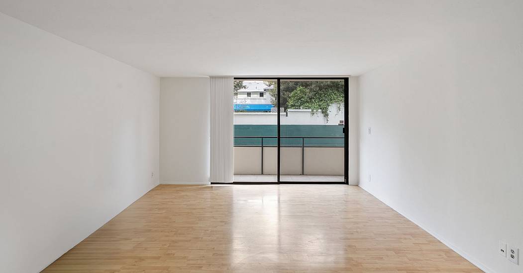 10535 Wilshire Blvd 410-9.jpg