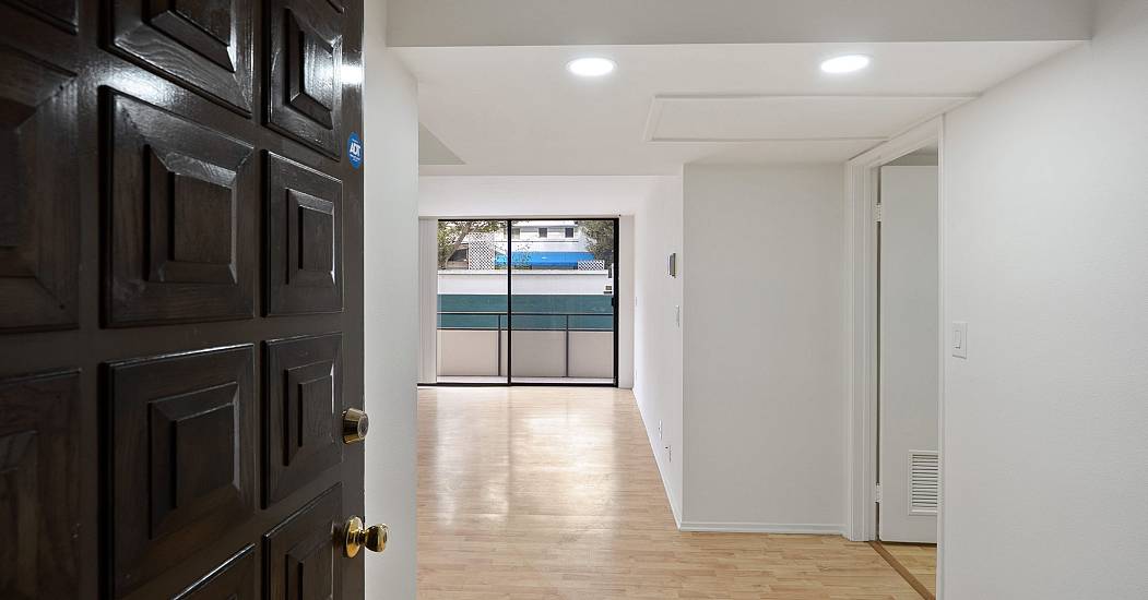 10535 Wilshire Blvd 410-5.jpg