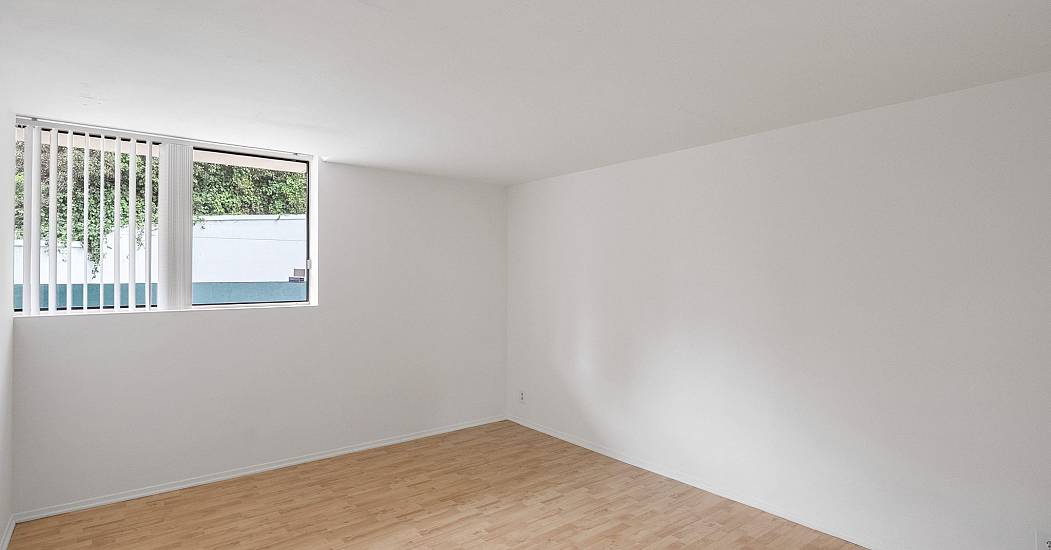 10535 Wilshire Blvd 410-27.jpg
