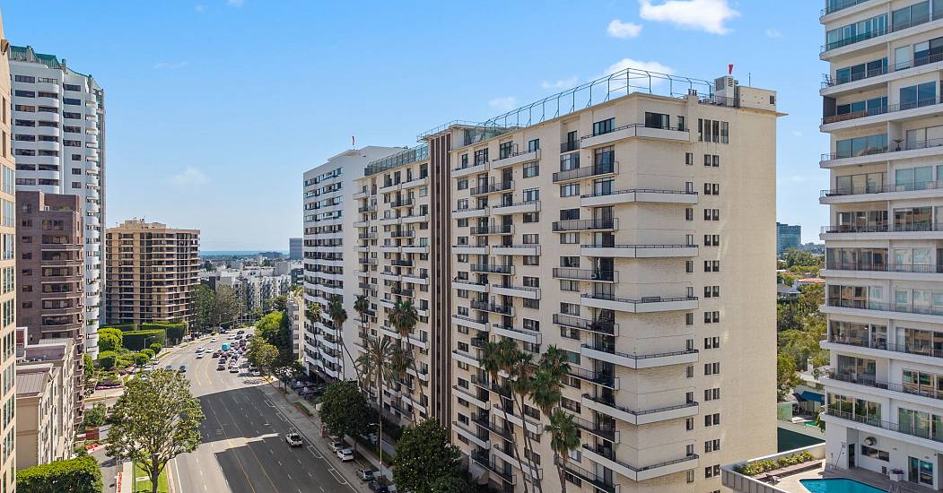 10535 Wilshire Blvd 410-1.jpg