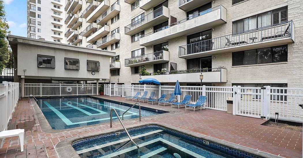 10535 Wilshire Blvd 410-40.jpg
