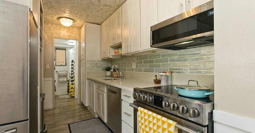Kitchen from Right - Rachel Alsagoff.jpg