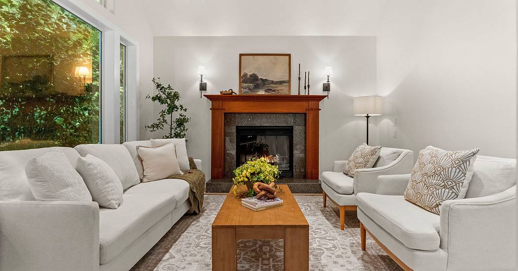 102-web-or-mls-DSC08298.jpg