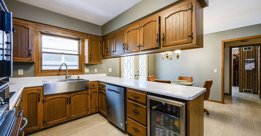 2026_92_cambridge_rd_ss_mls-18.jpg