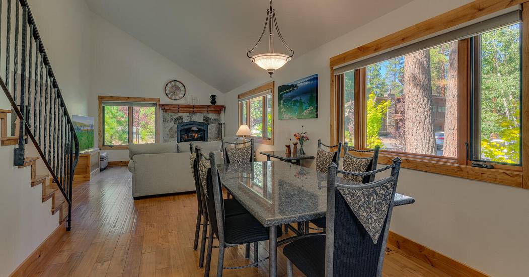 154 Skyland Way Tahoe City CA-large-013-019-Dining Room-1500x1000-72dpi.jpg