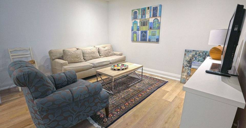 L3RycmViL2xpc3RpbmdzLzQ0LzM0Lzk2LzAxL3AvNjFmYmQ0YmYtOTkzYS00MmZiLWE0MjAtMzQzOTM1NTI4NjNkLmpwZw.jpg