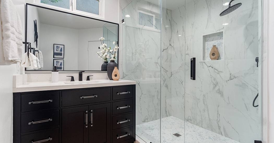 20-21886 Winnebago Ln, Lake Forest-20.jpg