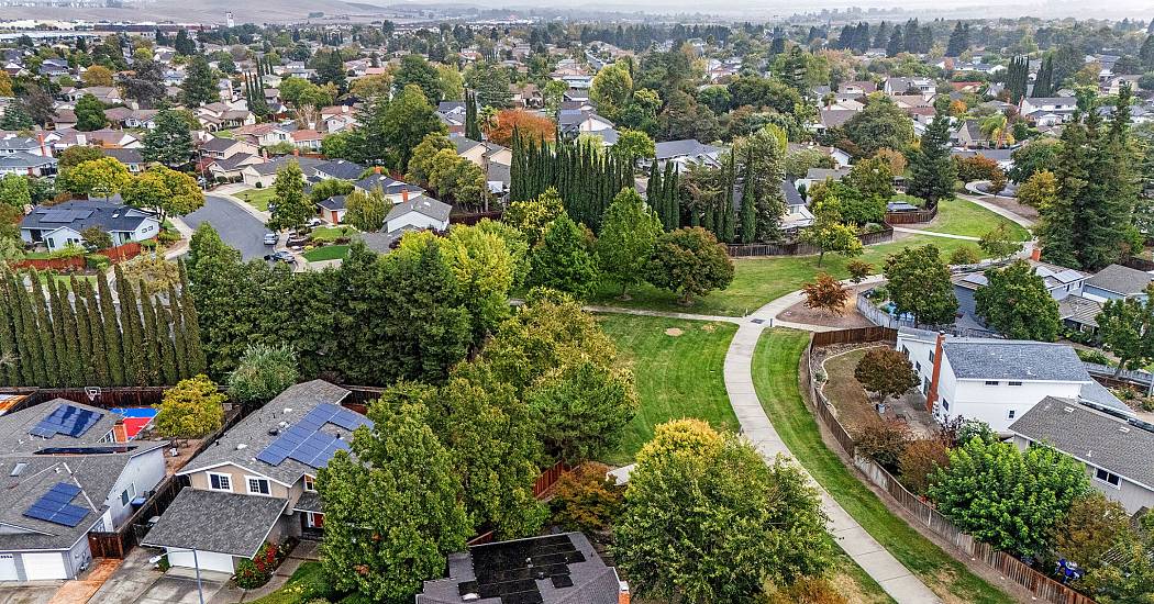 DJI_20251013142028_0071_D.jpg