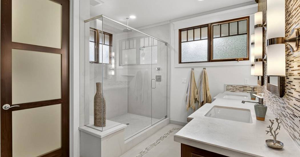 36-Primary Bath.jpg