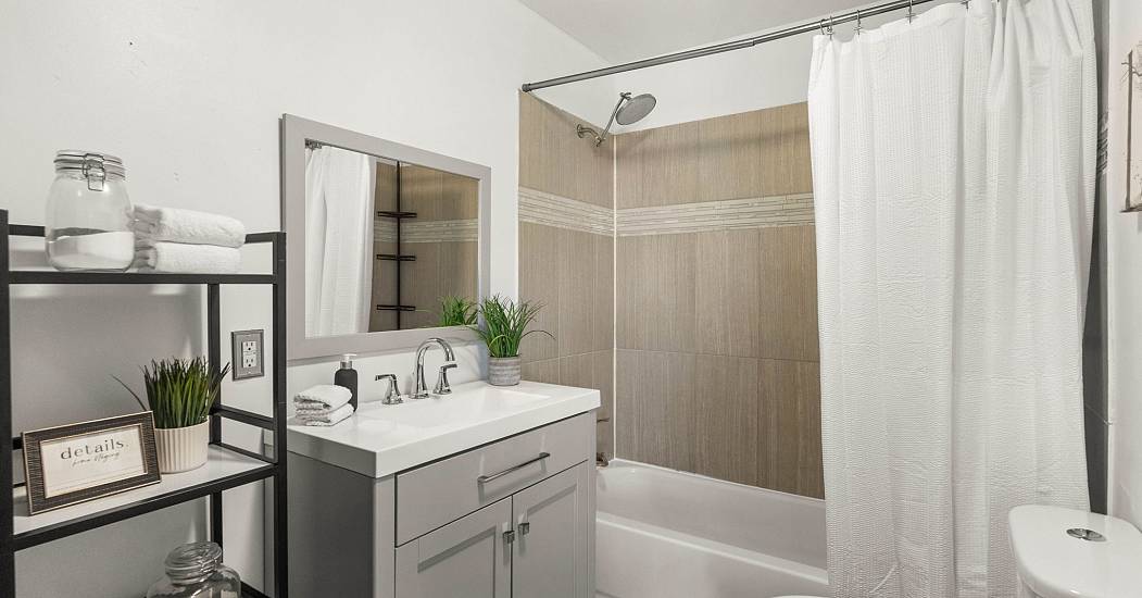 24-web-or-mls-DSC04500.jpg