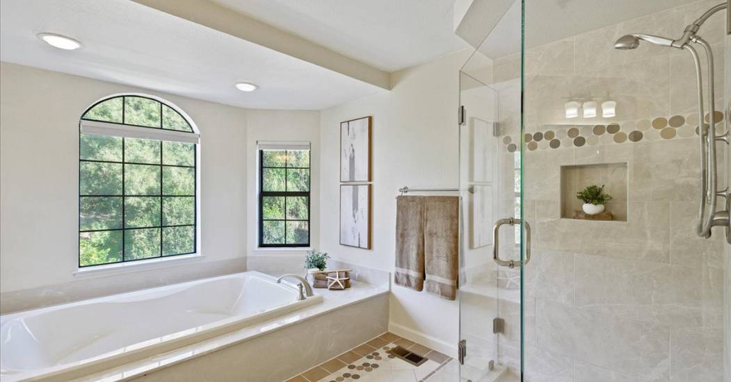 26-Primary Bath.jpg