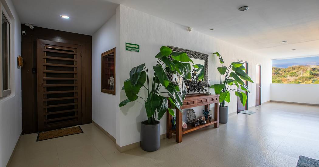 5-C Bucerias Grand-003.jpg