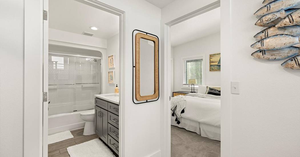 48-89026 Ocean Dr-48.jpg