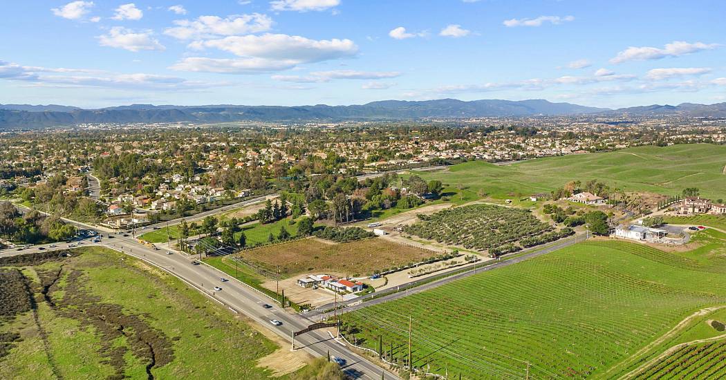 48-print-41309 Avenida Biona Temecula, Ca - 48.jpeg
