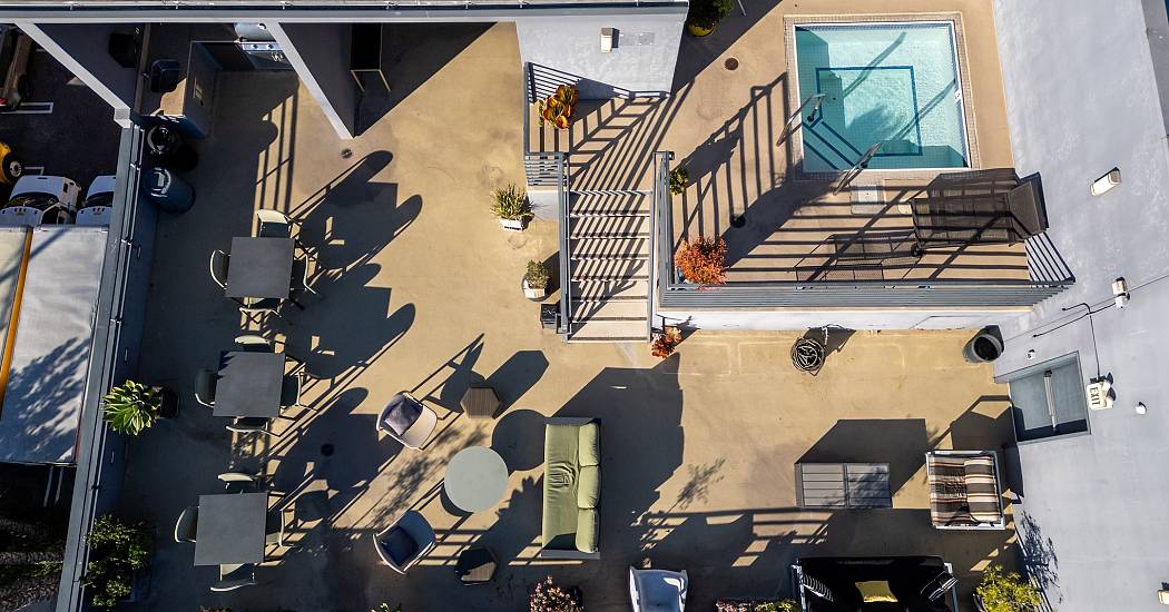 825_E_4th_Street_508_Los_Angeles-55.jpg
