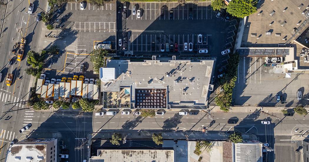 825_E_4th_Street_508_Los_Angeles-51.jpg