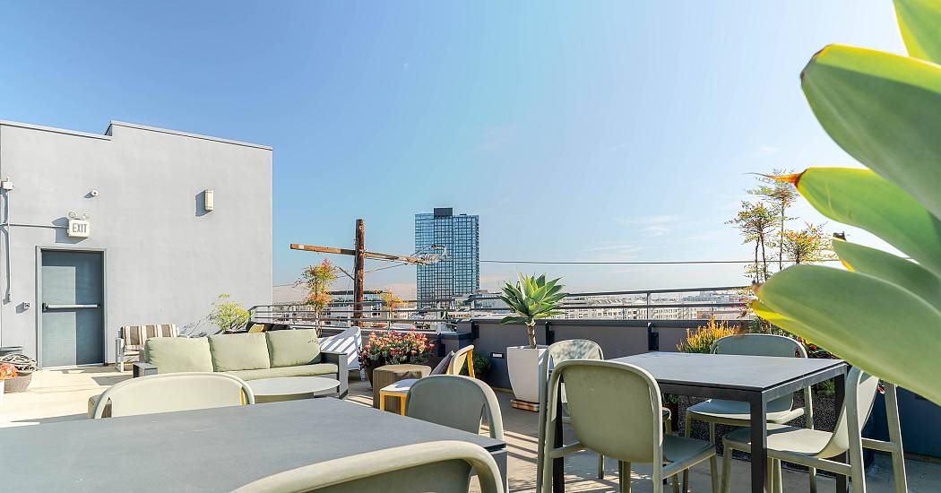 825_E_4th_Street_508_Los_Angeles-39.jpg